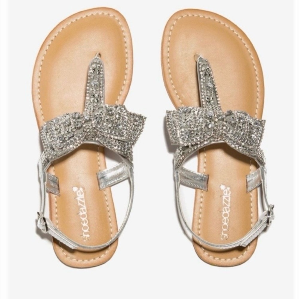 Sz 5.5 Terena Silver Flat Sandals NIB-9511 - Picture 3 of 7